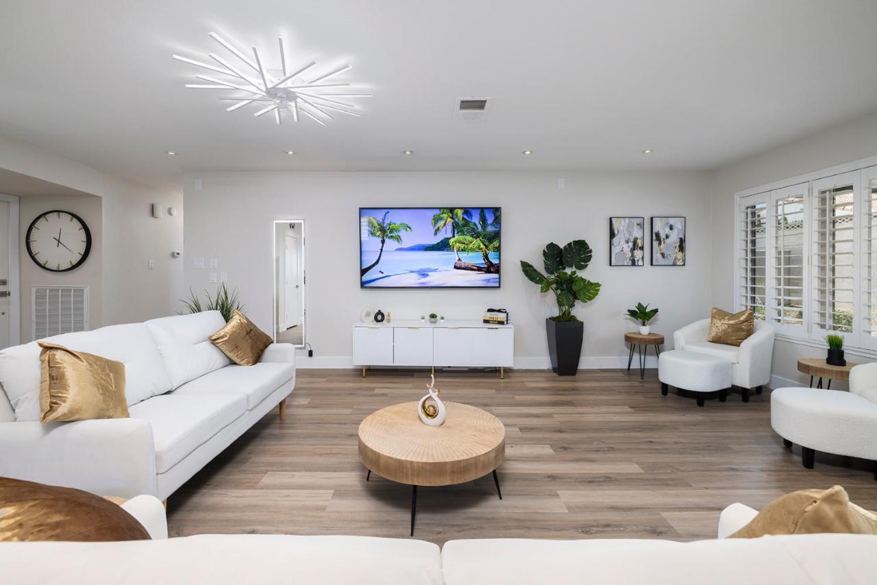 Single Story Minutes From Summerlin With Rv Parking & Dog Friendly Las Vegas Bagian luar foto